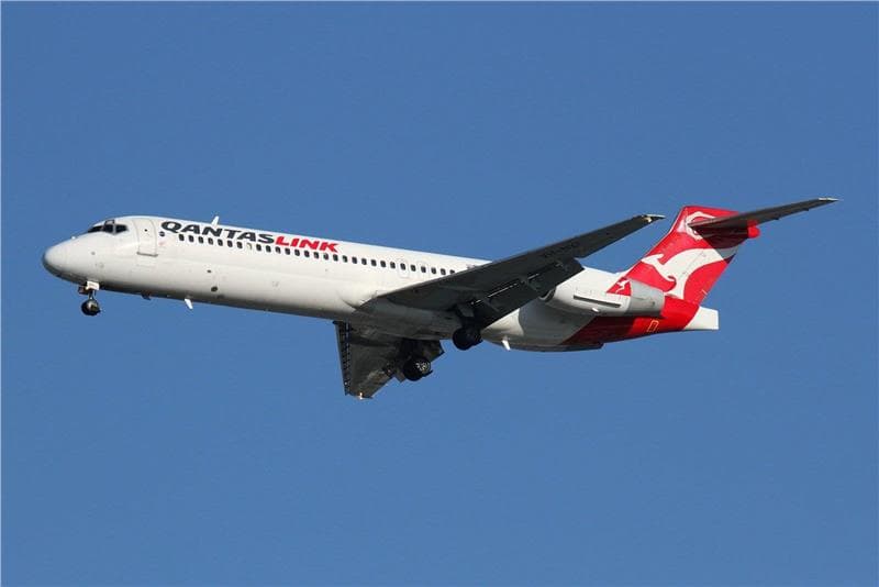 Máy bay Boeing 717