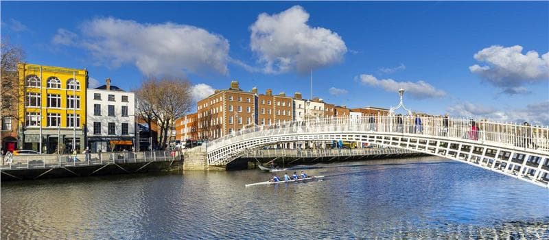 Vé máy bay đi Dublin