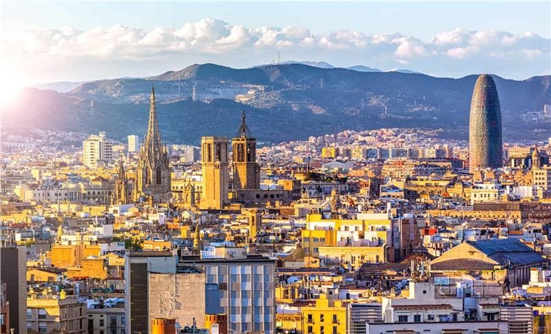 Vé máy bay Hà Nội Barcelona
