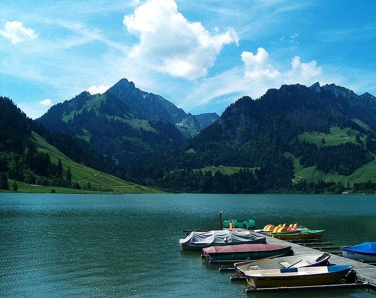 Vé máy bay Hà Nội đi Thụy Sỹ giá rẻ