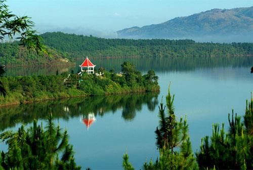 Vé máy bay Sài Gòn đi Pleiku giá rẻ