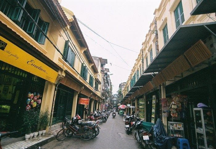 Khám phá các phố Hàng ở Hà Nội