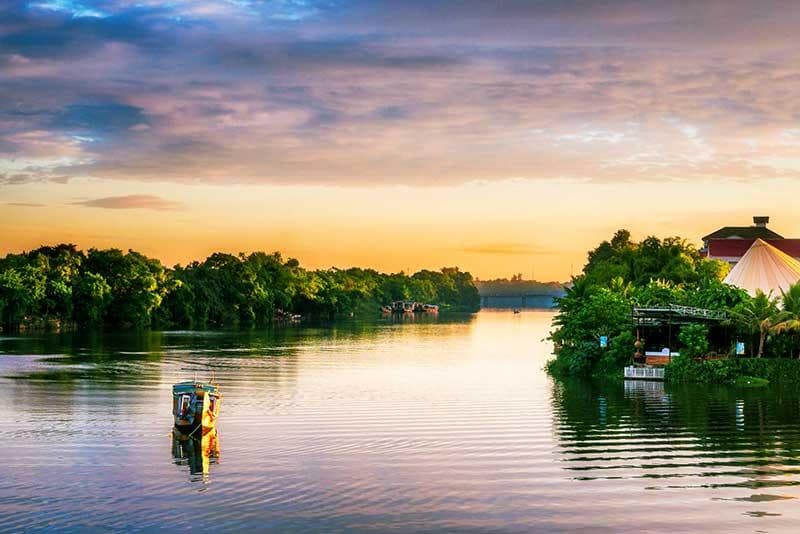 Vé máy bay Đà Lạt đi Huế giá rẻ