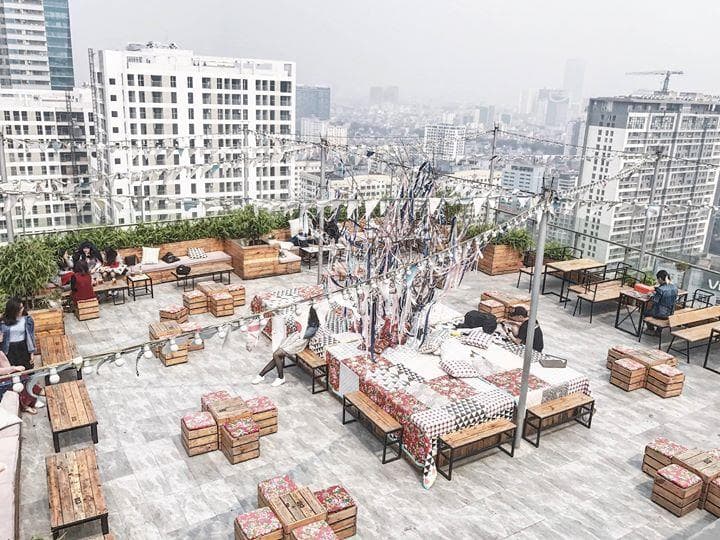 Nơi hẹn hò lãng mạn cùng món quà thú vị dành cho những đôi yêu nhau tại Hà Nội