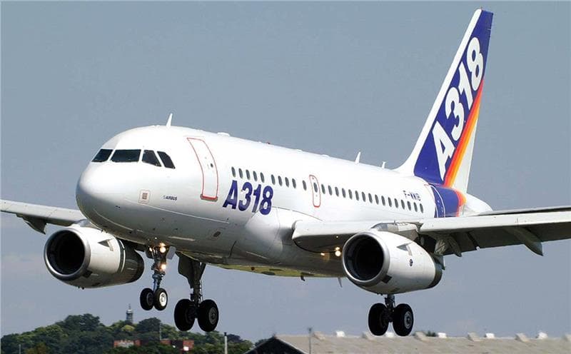 Máy bay Airbus A318
