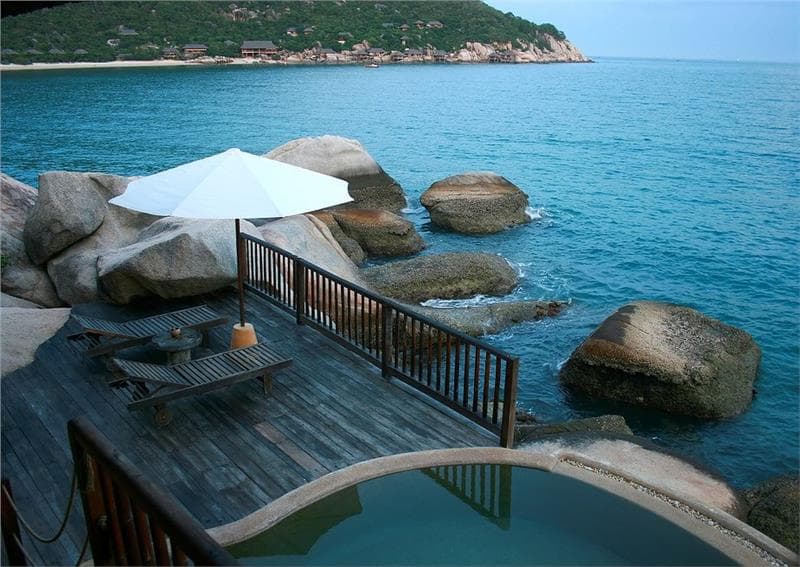 Nha Trang - cứ ngỡ không "xa" mà vẫn "lạ"